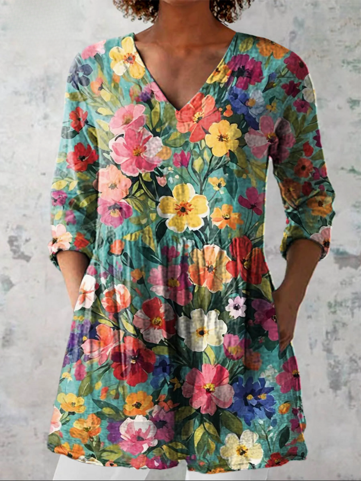 Inés | Longue blouse avec col en V