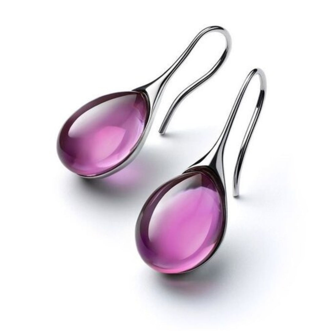 Élégantes boucles d'oreilles pendantes ornées de cristaux