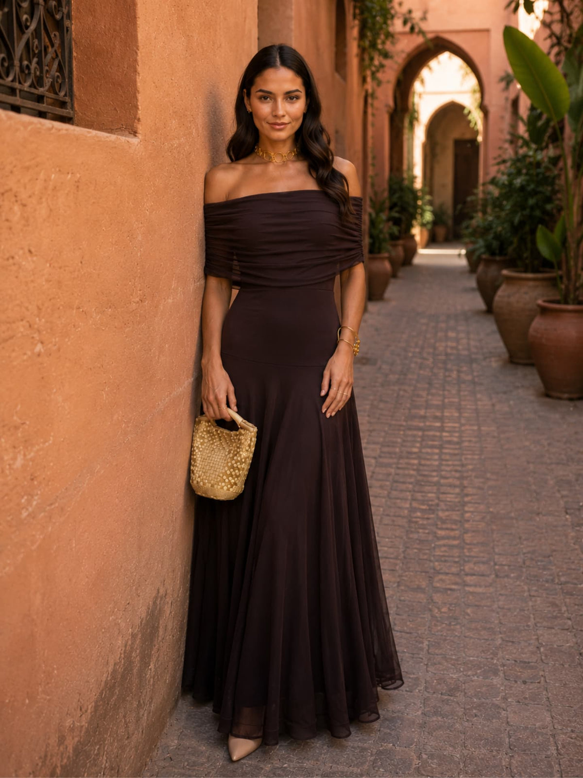 Robe Tolède de couleur marron
