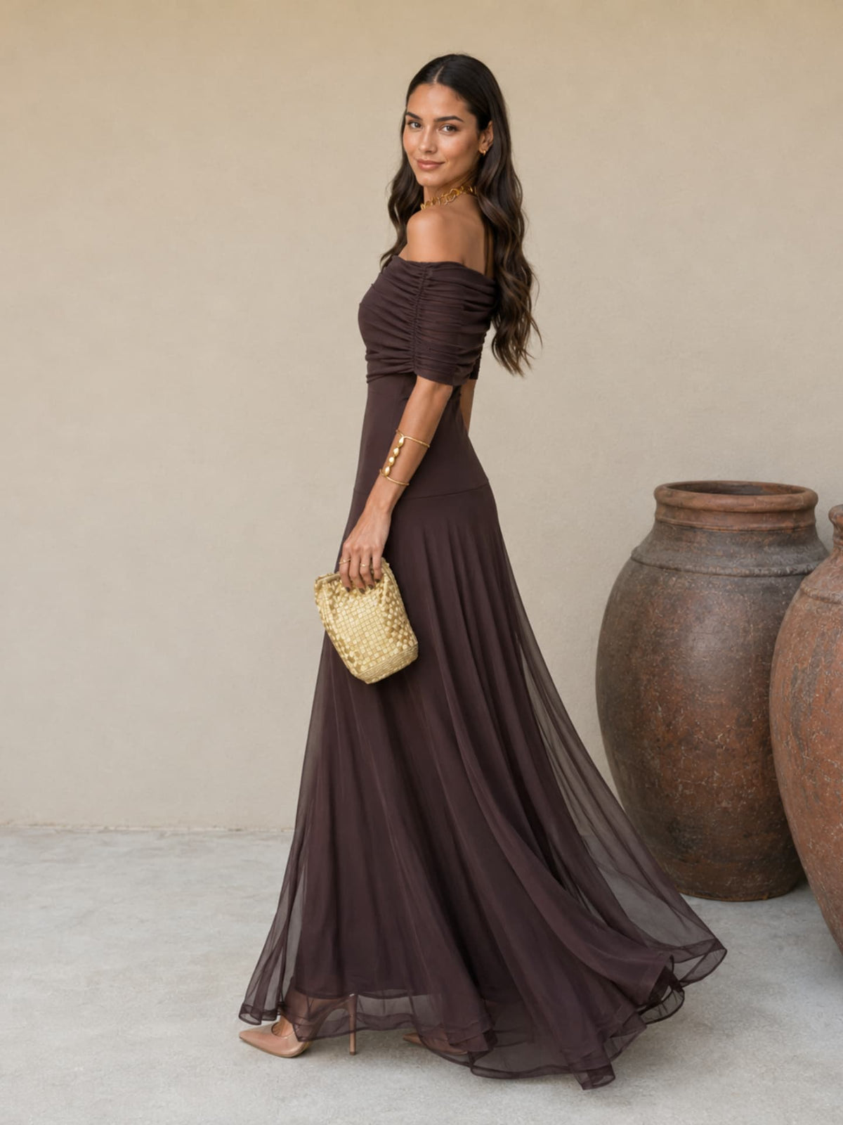Robe Tolède de couleur marron