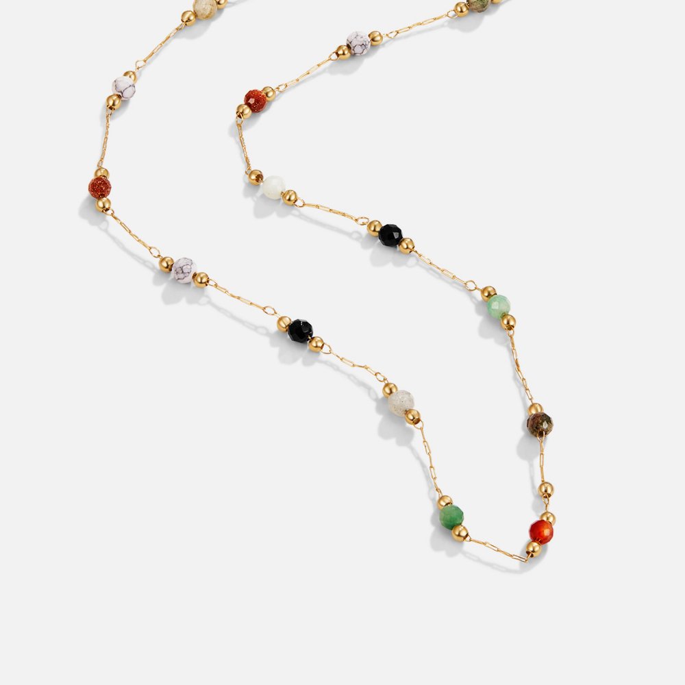 Collar minimalista con gema